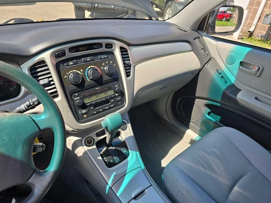 Toyota Highlander V6 2WD with 3rd-Row Seat 2007