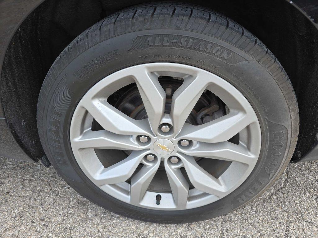 Chevrolet Impala 4dr Sdn LT w/1LT 2019