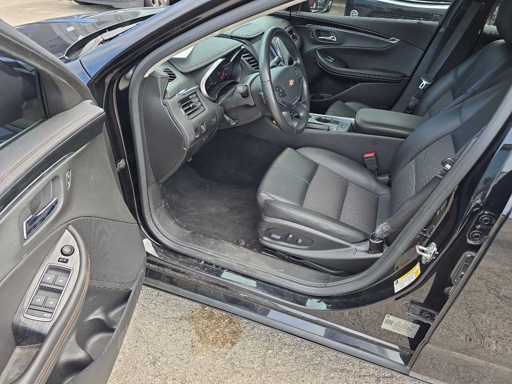Chevrolet Impala 4dr Sdn LT w/1LT 2019