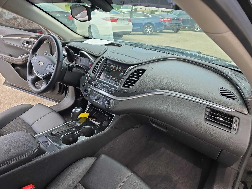 Chevrolet Impala 4dr Sdn LT w/1LT 2019
