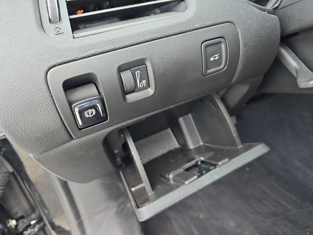 Chevrolet Impala 4dr Sdn LT w/1LT 2019