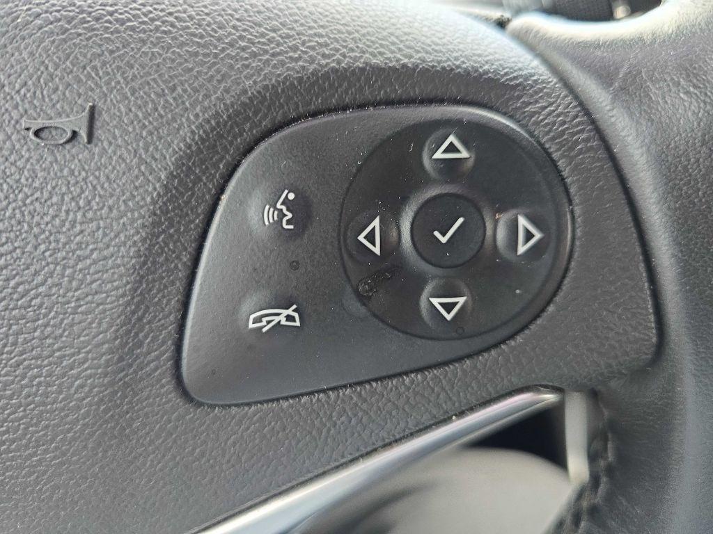 Chevrolet Impala 4dr Sdn LT w/1LT 2019
