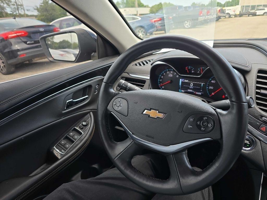 Chevrolet Impala 4dr Sdn LT w/1LT 2019