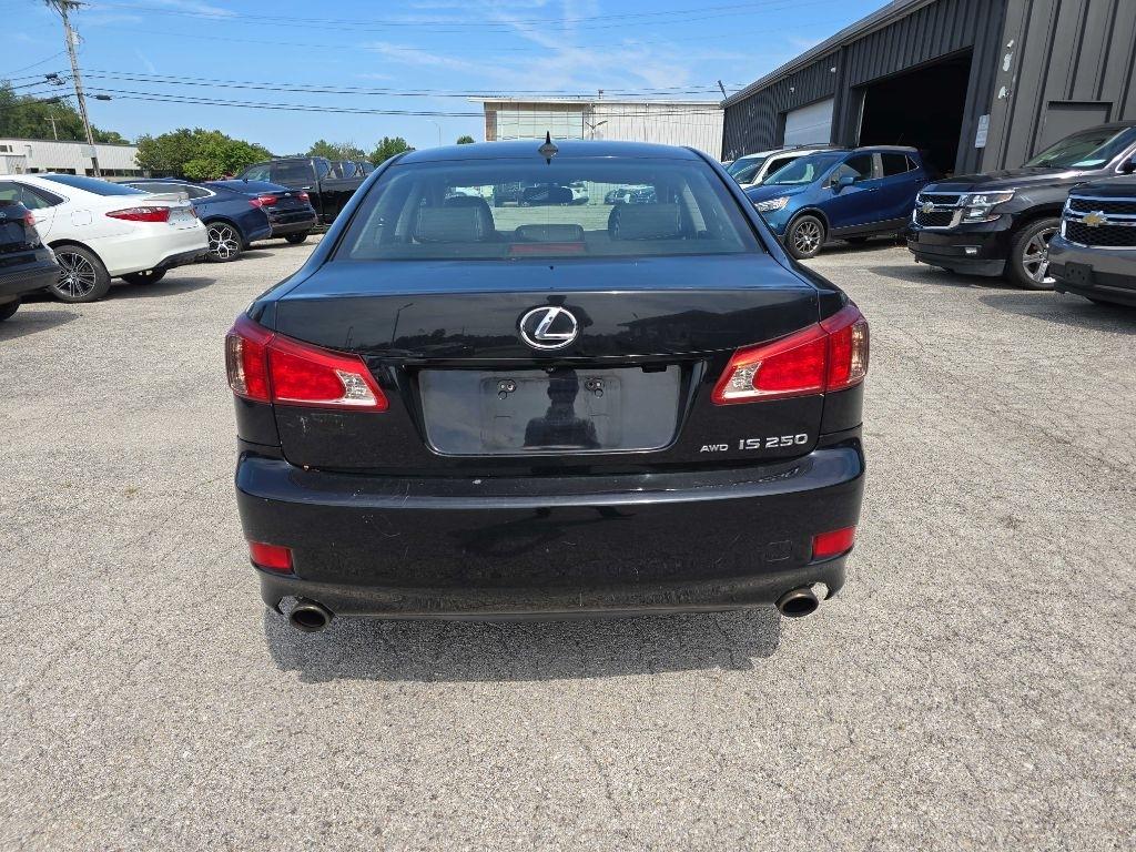 Lexus IS 250 4dr Sport Sdn Auto AWD 2011