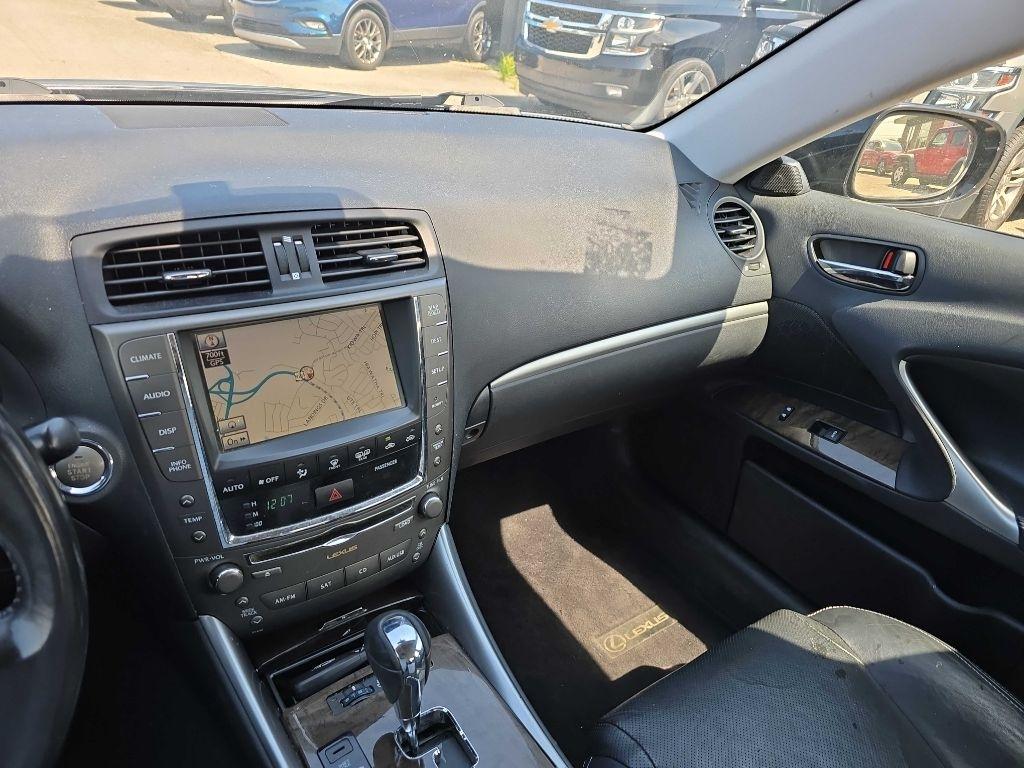 Lexus IS 250 4dr Sport Sdn Auto AWD 2011