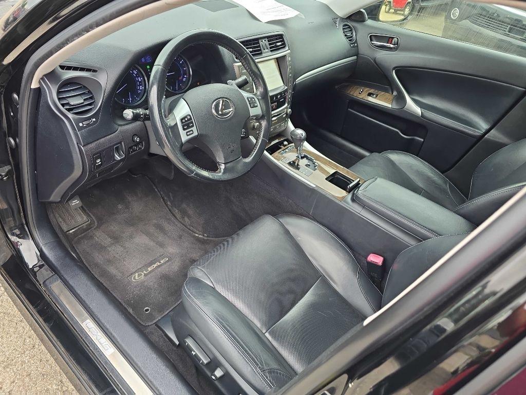 Lexus IS 250 4dr Sport Sdn Auto AWD 2011