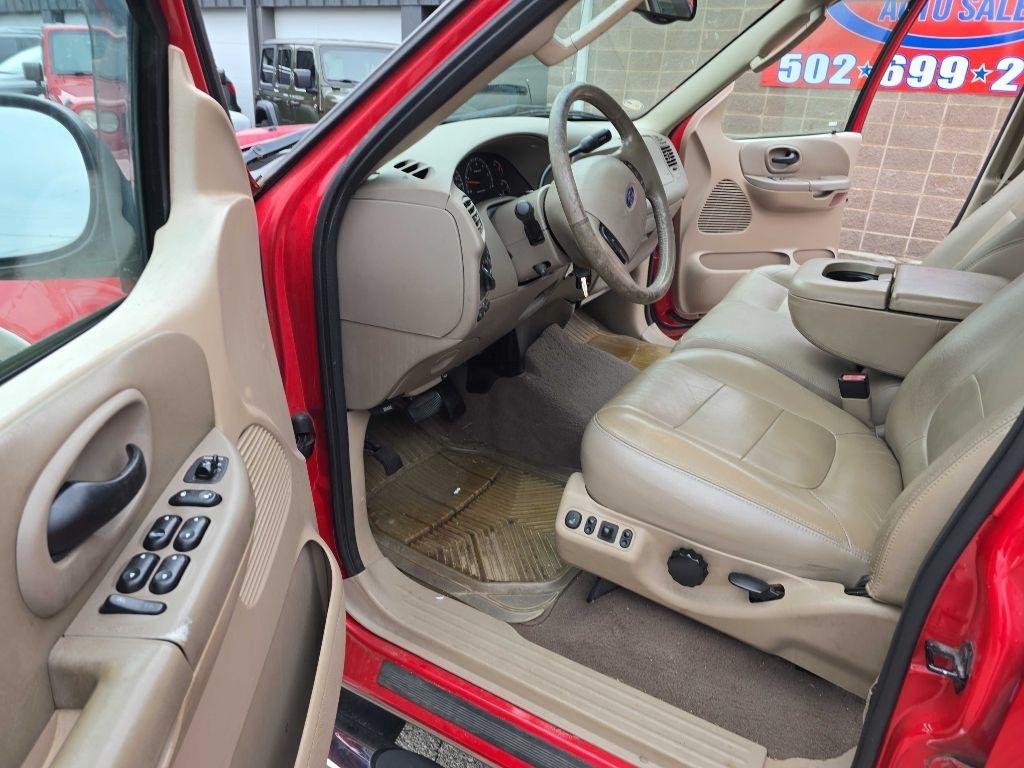 Ford F-150 SuperCrew 139" King Ranch 4WD 2003