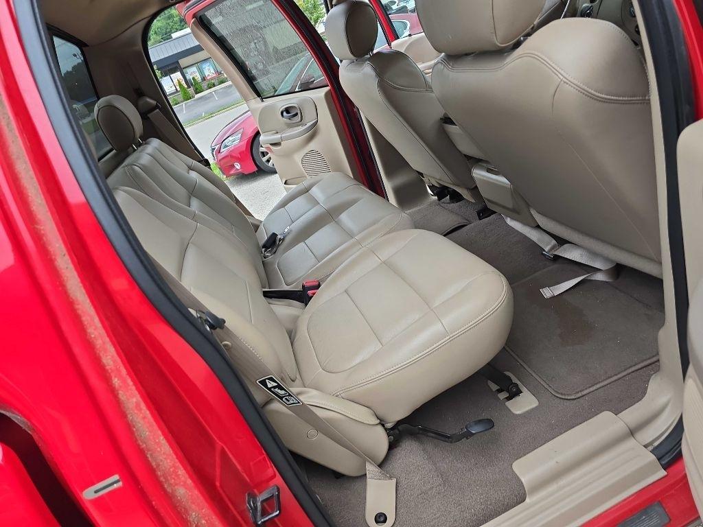 Ford F-150 SuperCrew 139" King Ranch 4WD 2003