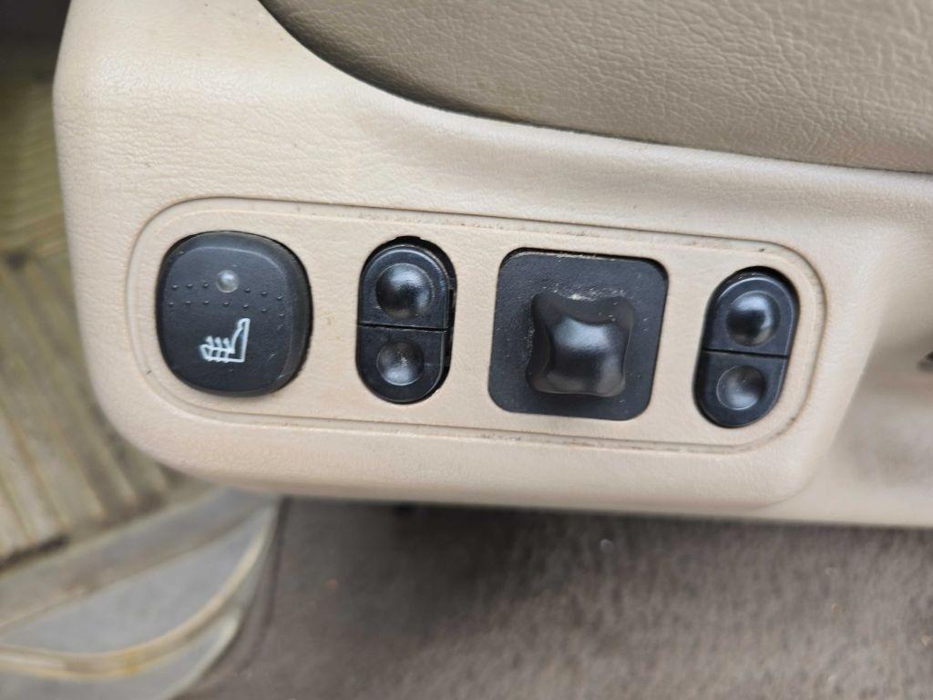 Ford F-150 SuperCrew 139" King Ranch 4WD 2003