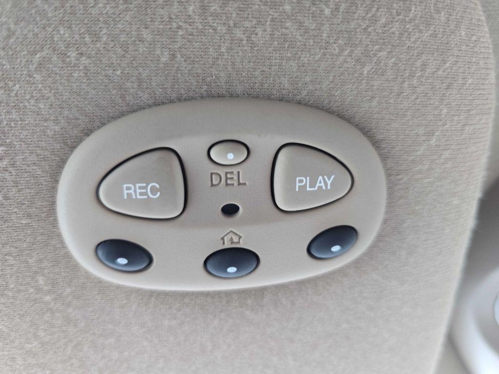Ford F-150 SuperCrew 139" King Ranch 4WD 2003