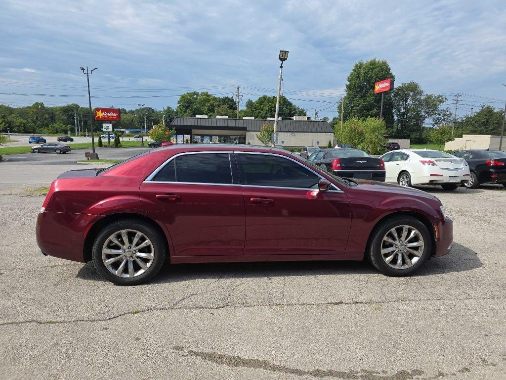 Chrysler 300 Limited AWD 2016