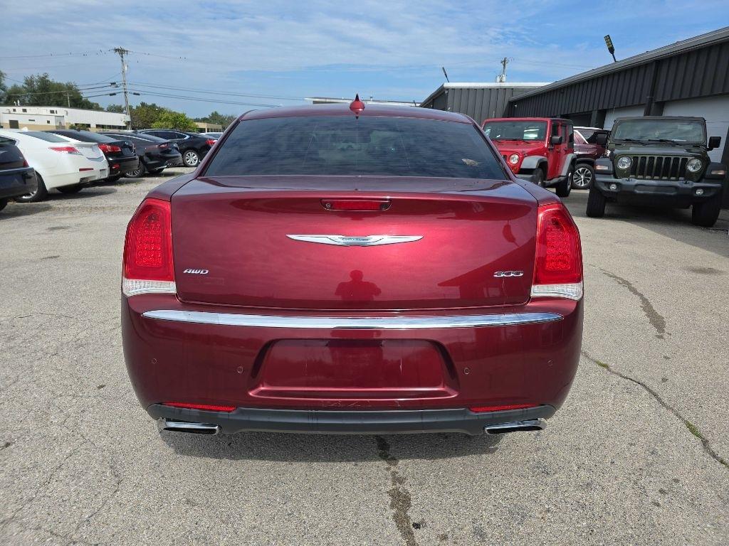 Chrysler 300 Limited AWD 2016