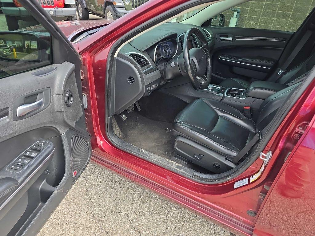 Chrysler 300 Limited AWD 2016