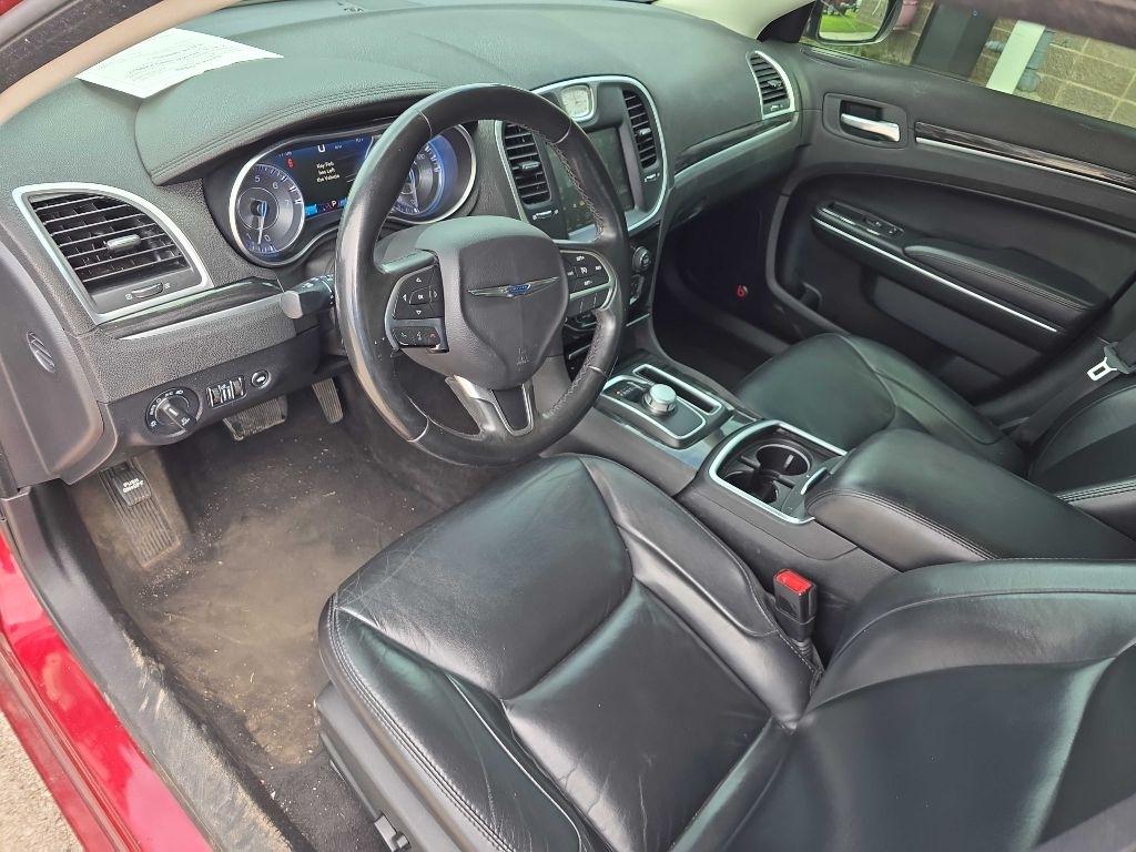 Chrysler 300 Limited AWD 2016