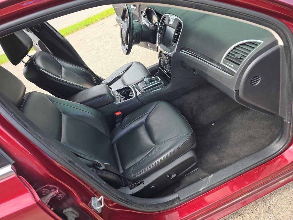 Chrysler 300 Limited AWD 2016