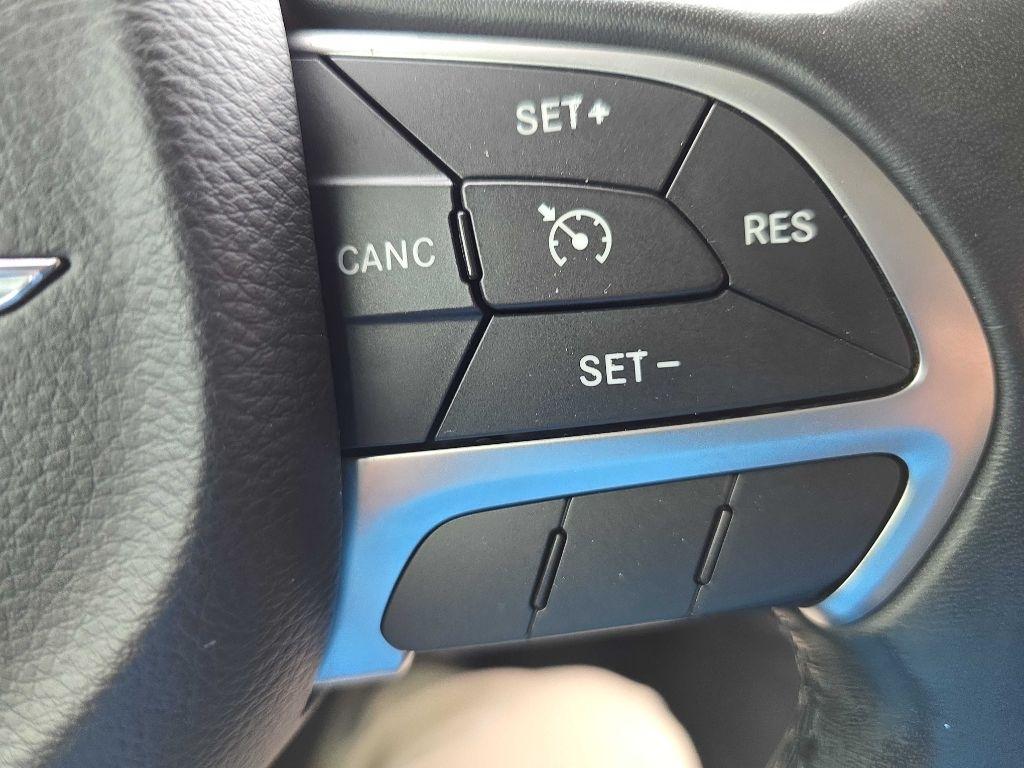 Chrysler 300 Limited AWD 2016