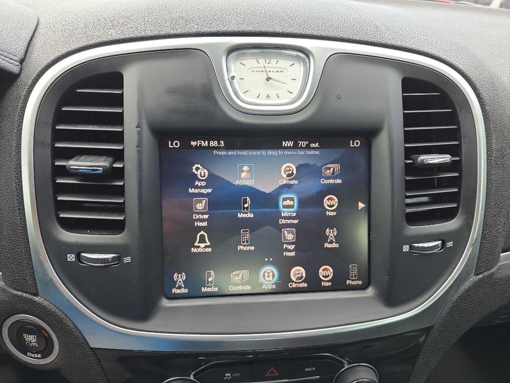 Chrysler 300 Limited AWD 2016