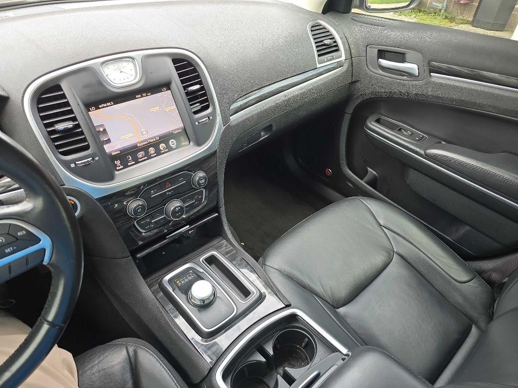 Chrysler 300 Limited AWD 2016