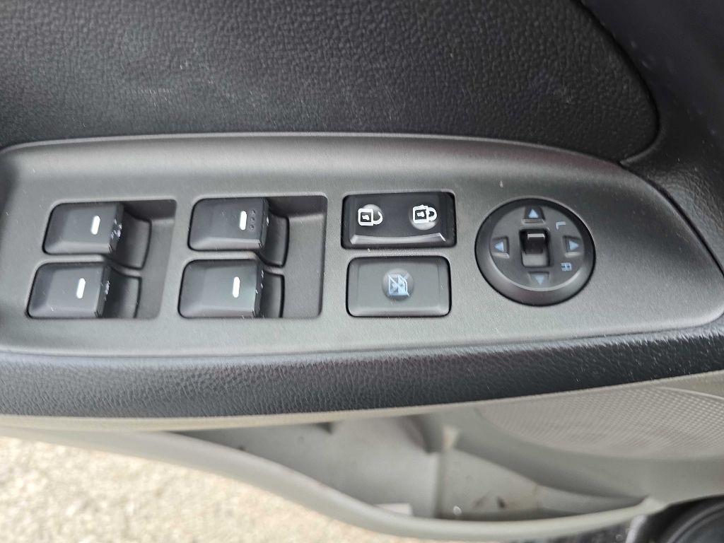Kia Forte 4dr Sdn Auto LX 2015