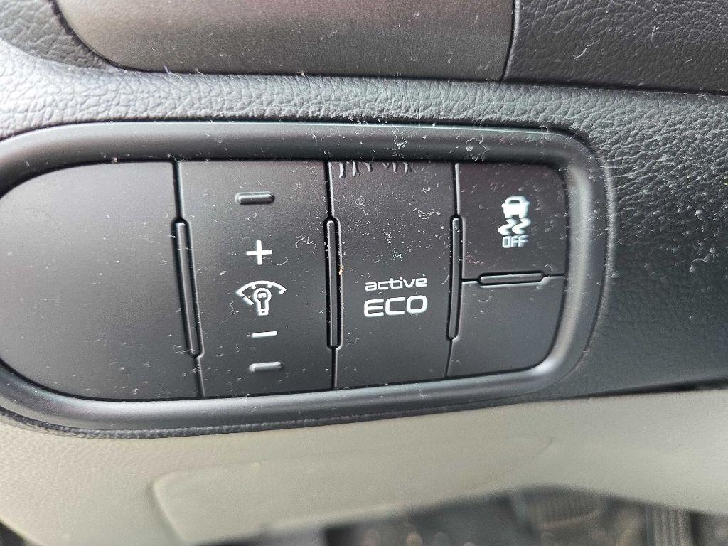 Kia Forte 4dr Sdn Auto LX 2015