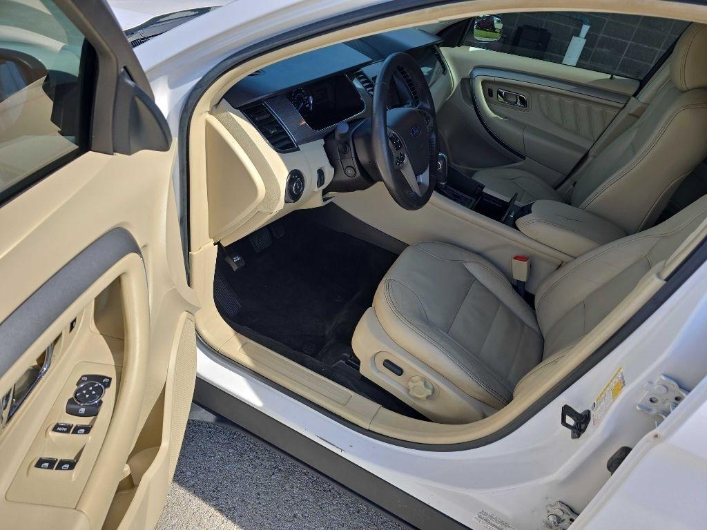 Ford Taurus SEL Premium 2015