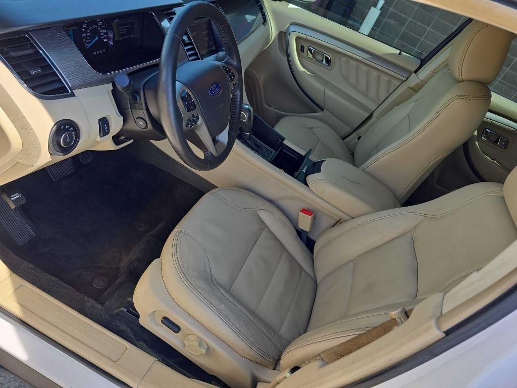 Ford Taurus SEL Premium 2015