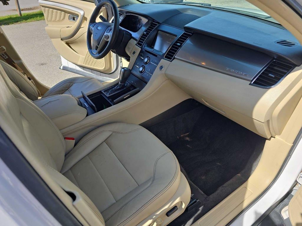 Ford Taurus SEL Premium 2015