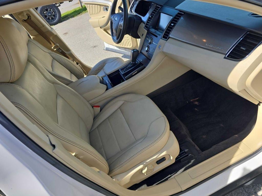 Ford Taurus SEL Premium 2015