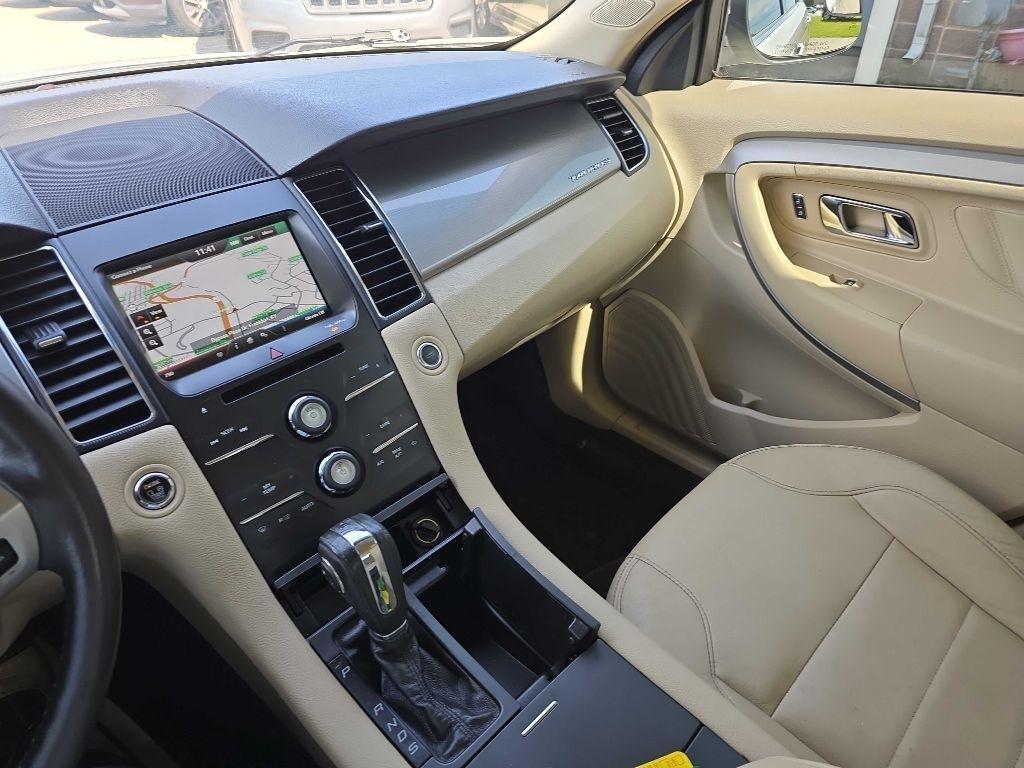 Ford Taurus SEL Premium 2015
