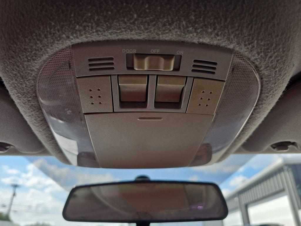 Toyota Corolla  2010