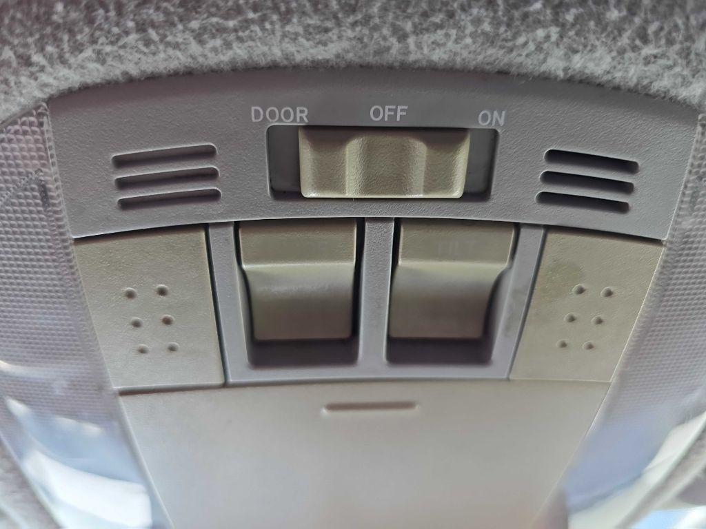 Toyota Corolla  2010