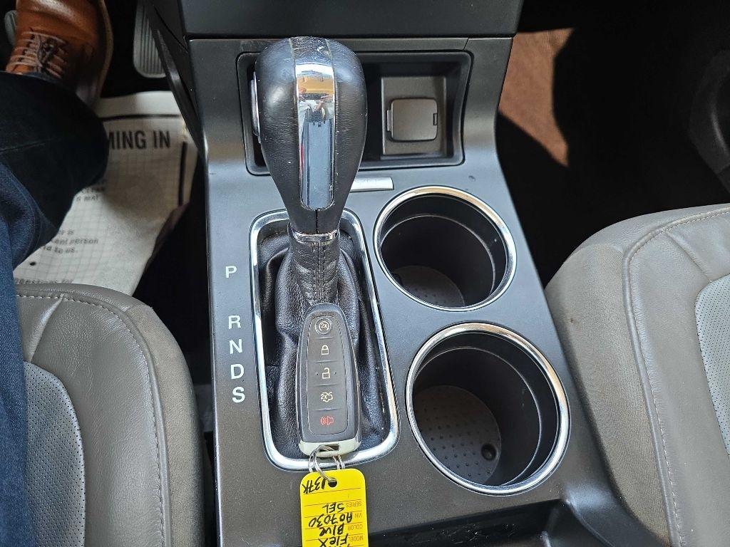 Ford Flex SEL FWD 2019
