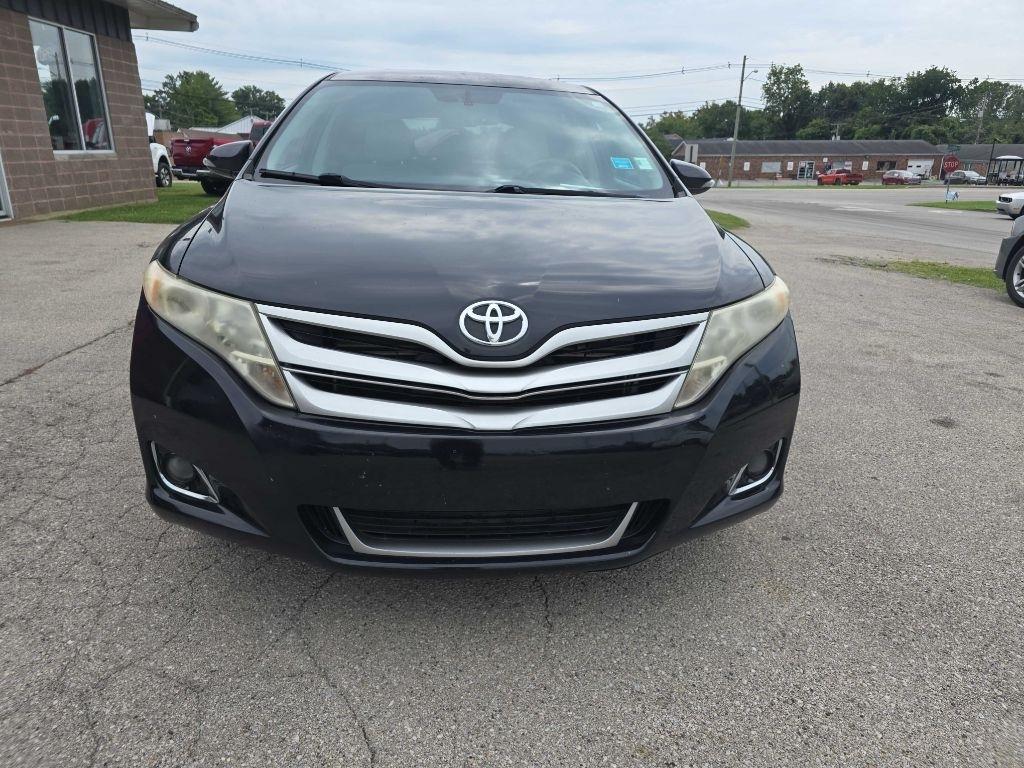 Toyota Venza LE I4 FWD 2013