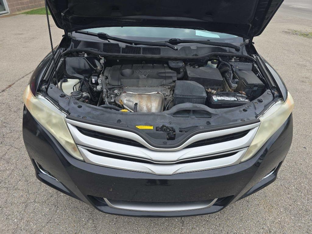 Toyota Venza LE I4 FWD 2013