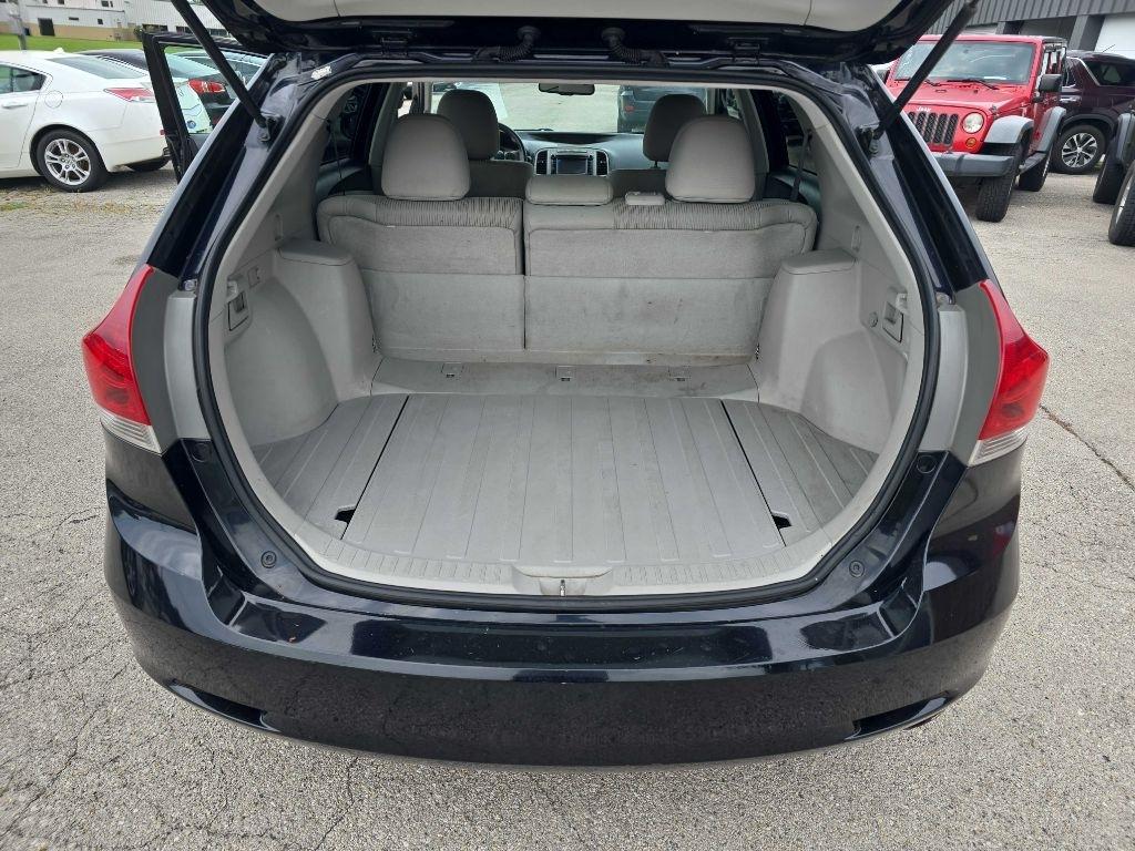 Toyota Venza LE I4 FWD 2013