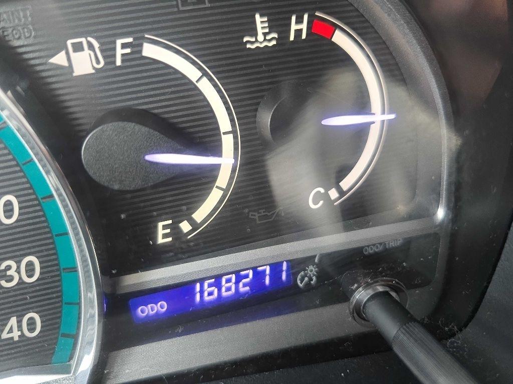 Toyota Venza LE I4 FWD 2013