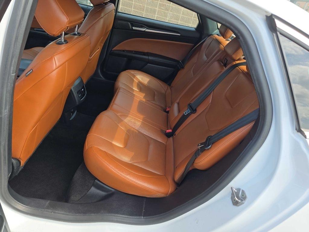 Ford Fusion Titanium AWD 2020