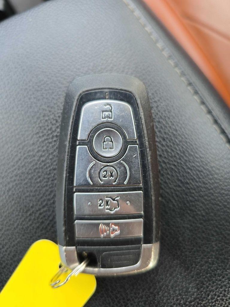 Ford Fusion Titanium AWD 2020