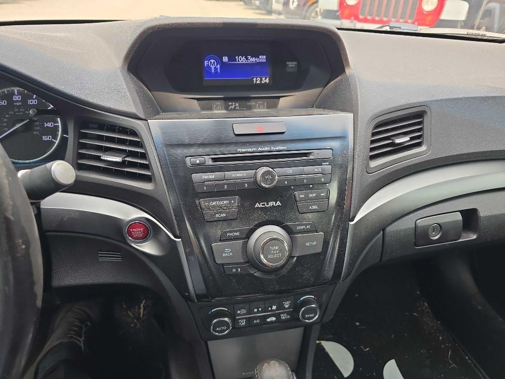 Acura ILX  2013
