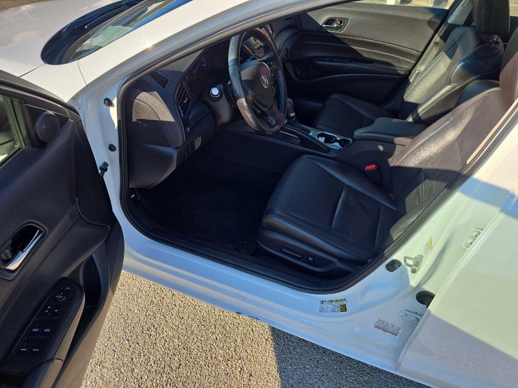 Acura ILX  2013