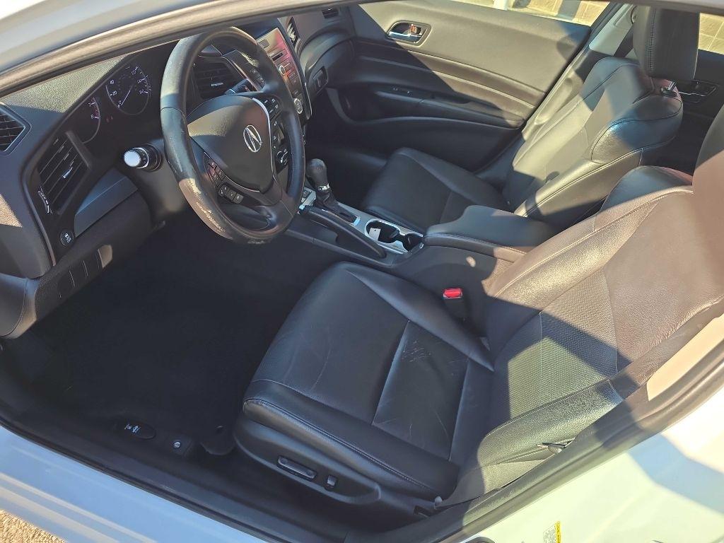 Acura ILX  2013