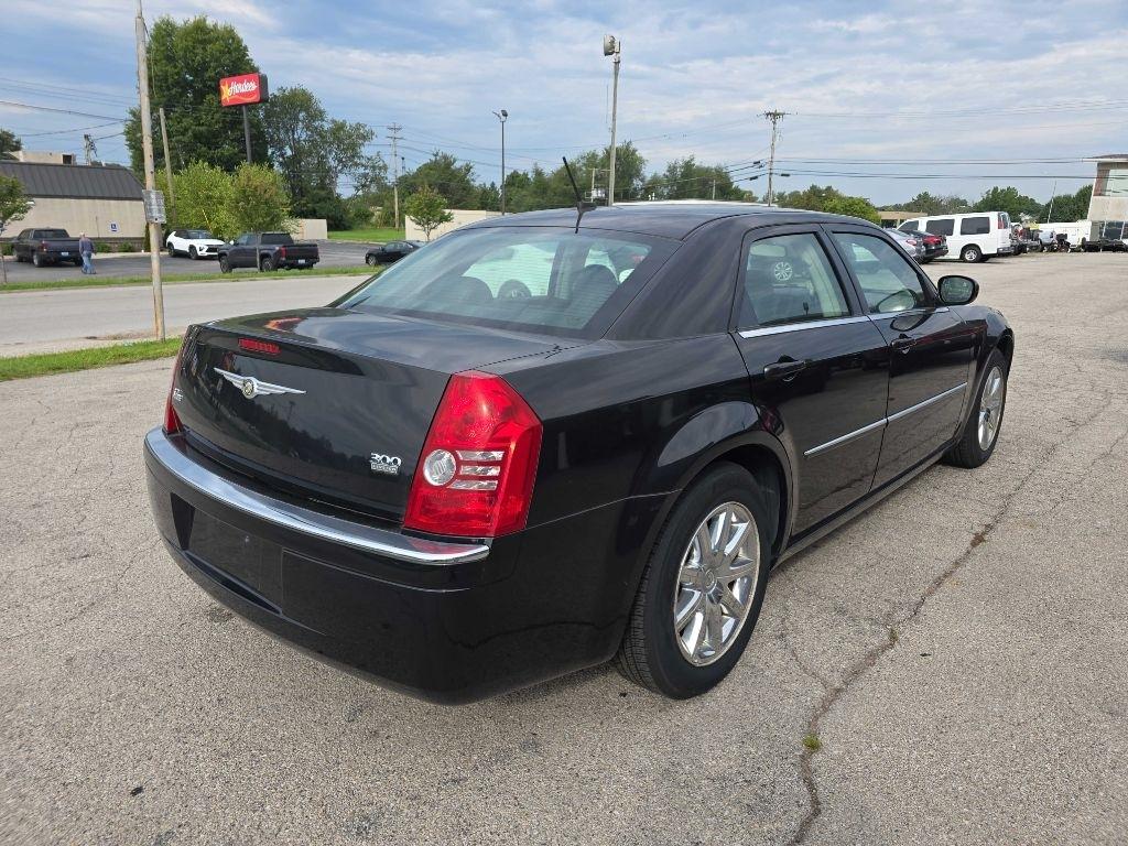 Chrysler 300  2008