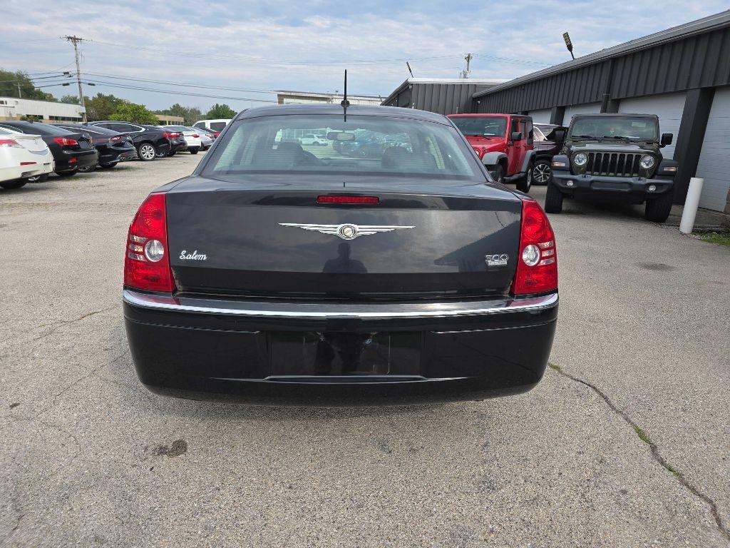 Chrysler 300  2008