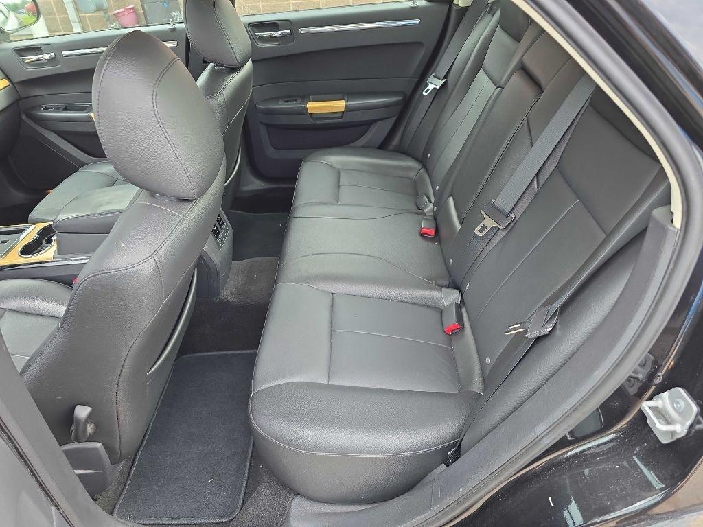 Chrysler 300  2008