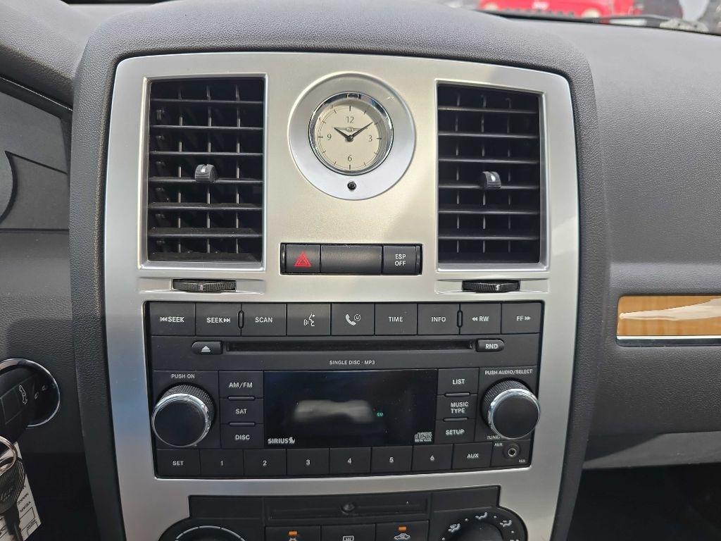 Chrysler 300  2008