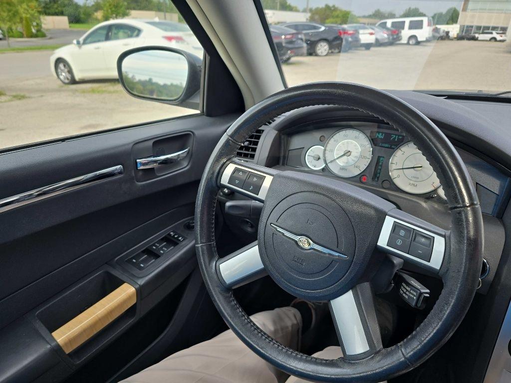 Chrysler 300  2008