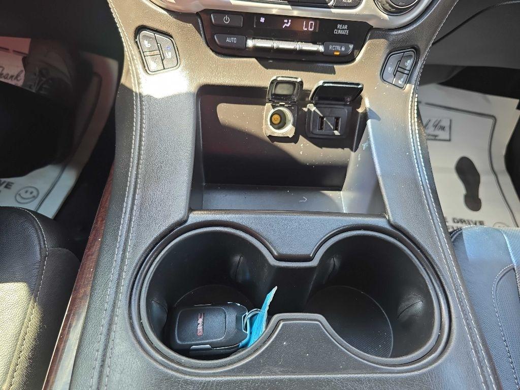 GMC Yukon 4WD 4dr SLT 2020