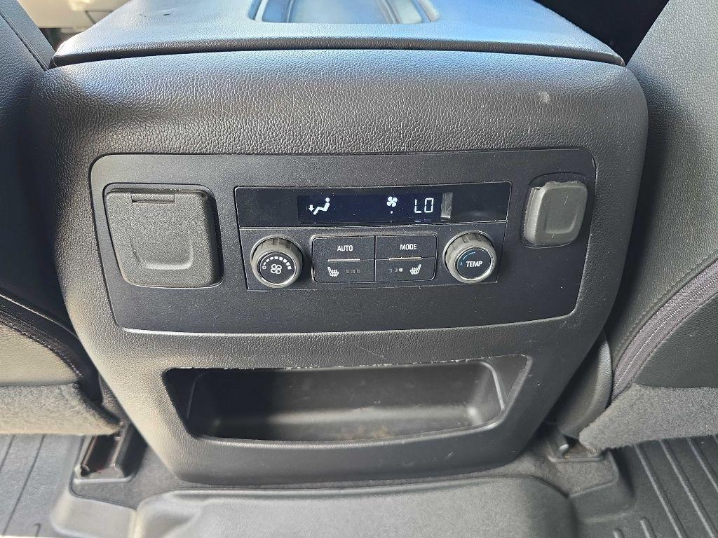 GMC Yukon 4WD 4dr SLT 2020