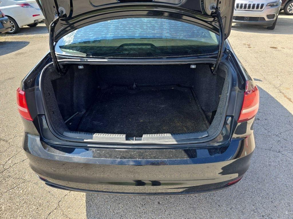 Volkswagen Jetta Sedan 4dr Auto 1.4T S 2016
