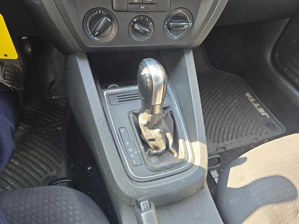 Volkswagen Jetta Sedan 4dr Auto 1.4T S 2016